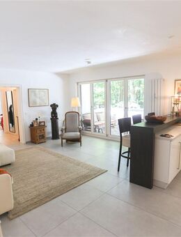 München-Solln: elegante, wunderschöne, ruhige 3 Zi.-Whg mit 2 Blk und Aufzug - München
