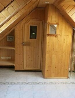 Sehr schöne große 5-Raumwohnung mit Sauna und Kamin zur Vermietung - Freital