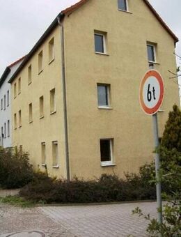 4 Raum Maisonette Wohnung, Stellplatz, frisch renoviert - Zeitz