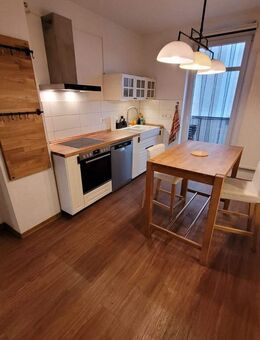 Besichtigungen bitte telefonisch abstimmen- 5 RW Steinstraße inkl. Balkon+Stellplatz - Gotha
