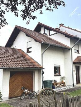 Familienglück mit Garten, Garage & PV-Anlage... gut geschnittenes Einfamilienhaus in Neuwied-Gladbach - Neuwied