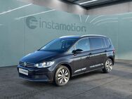 VW Touran, Comfortline |7-S ||||, Jahr 2024 - München