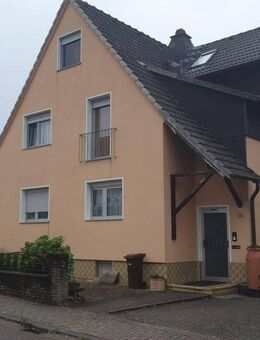 Mehrgenerationenhaus im Grünen - Wohnen mit Weitblick - Geiselberg