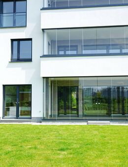 Top-Garten-Wohnung direkt am Park mit toller Ausstattung & Neuwertzustand in F-Riedberg (Erbbaurecht) - Frankfurt (Main)