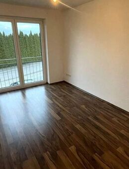 ORSCHOLZ: MODERNE WOHNUNG / 86 M² / 2 SZ / SOFORT FREI! - Mettlach