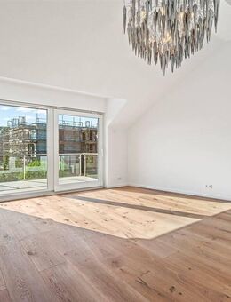 Erstbezug nach Generalsanierung, 1. OG Wohnung, Separater Eingang - Radolfzell (Bodensee)