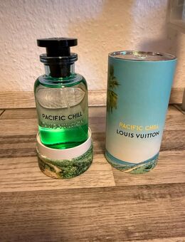 Pacifik chill von Louis Vuitton so gut wie neu nur zwei drei testsprüher entnommen - Soltau