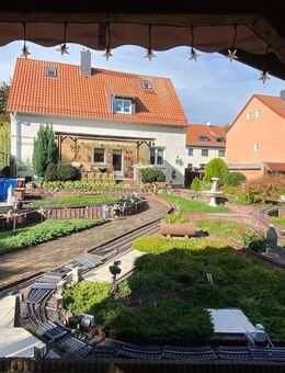 „Top-Lage Leipzig-Gohlis: Freistehendes Haus für Eigenbedarf oder Kapitalanlage“ - Leipzig