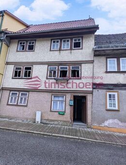 Grundstück mit Entwicklungspotenzial-Sanierungsbedürftiges Reihenmittelhaus in Wasungen zu verkaufen - Wasungen