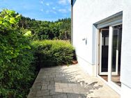 Großzügig geschnittenen, helle 2 ZKB + Terrasse + schönem Ausblick ins Grüne - Weinheim