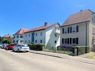 Freistehendes Zweifamilienhaus in Wyhlen, historisches Gebäude mit Schopf und großem Garten, teilmodernisiert, ausbaufähig, ruhige Lage, 1 WE frei - Grenzach-Wyhlen