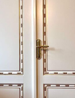 EXKLUSIVE GRÜNDERZEITWOHNUNG IN BESTLAGE - Berlin