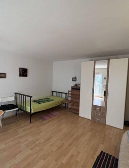 Kapitalanlage in Fürth - Vermietete 1-Zimmer-Wohnung mit Duplexgarage - Fürth