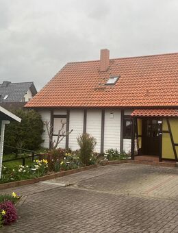 =//= RESERVIERT=/= freistehendes Einfamilienhaus mit Einliegerwohnung - Teutschenthal