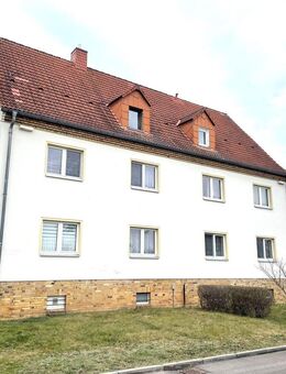 Reizende Dachgeschosswohnung mit großer Küche - Neukieritzsch