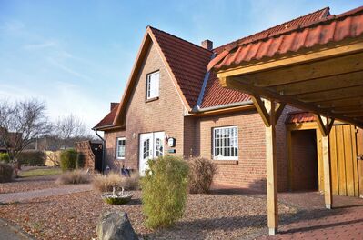 Einfamilienhaus mit Garten und Doppelcarport in Soltau Ortsteil Harber