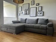 Sofa mit Schlaffunktion und Stauraum - Altbach