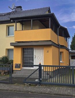 Grundlegend modernisiertes Haus mit wenig Renovierungsbedarf und einem tollem Grundstück. - Raunheim