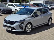 Renault Clio, 1.6 VEvolution V Evolution E-TECH Hybrid 145 EU6e, Jahr 2024 - Berlin