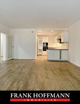 Courtagefrei: Attraktive Wohnung mit Terrasse und Aufzug, zentral in Henstedt-Ulzburg gelegen - Henstedt-Ulzburg