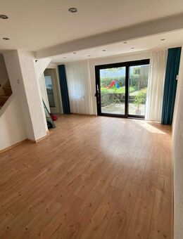 Reihenmittelhaus in Waiblingen mit Garten - Waiblingen