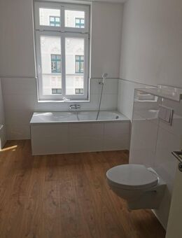 4,5 -Zimmer- Zentrum Forst - Familienwohnung mit Balkon u. 2 Bädern - Saniert - Forst (Lausitz)
