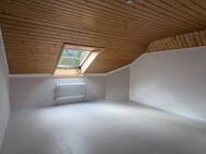 geräumige Dachgeschoß-Wohnung - Donaueschingen