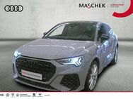 Audi RSQ3, Sportback AGA Black SONOS V-Max, Jahr 2024 - Wackersdorf