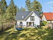 Niedrigenergiehaus mit hochwertiger Ausstattung in idyllischer Waldrandlage im Ortsteil Niederheide - Hohen Neuendorf