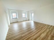 3-Zimmer-Neubau-Eigentumswohnung mit Aufzug in Estenfeld - Estenfeld