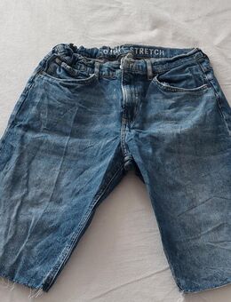 Junge kurze Hose - Rheda-Wiedenbrück