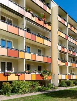 3 Zimmer in Grünau mit großem Balkon - Leipzig