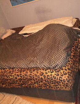 Boxspringbett 2x2m 2 Jahre alt Super zustand günstig abzugeben - Schechen