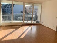 Helle 2-Raum Wohnung mit großem Balkon und Abstellraum zum Wohlfühlen. - Magdeburg