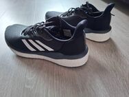 Adidas SolarDrive Gr. 42 (wobei eher eine 41) - Veitsbronn