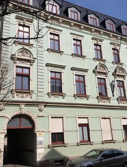 2-Raum-Wohnung mit großem Wohnzimmer u. Balkon - Zwickau