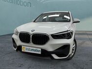 BMW X1, sDrive18i Advantage, Jahr 2020 - München