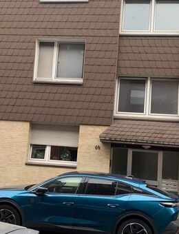 Attraktive 2-Zimmer-Wohnung frisch renoviert und bezugsbereit - Duschbad / Böden Laminat / Wände / Einbauküche etc.TOPPP - Oberhausen