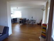 Helle und komplett sanierte 2-Zimmer-Wohnung mit Südbalkon in Top-Lage von Bonn-Plittersdorf - Bonn