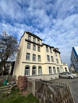 * Gut vermietetes und großes Wohn -und Geschäftshaus mit Stellplätzen in guter und ruhiger Lage! * - Chemnitz
