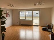 1R, Saalfeld, ruhige, zentrale Lage, Balkon - Saalfeld (Saale)