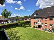 Zentrale, schöne 2,5-Zimmer-Wohnung im 2. OG (DG) - Ahrensbök