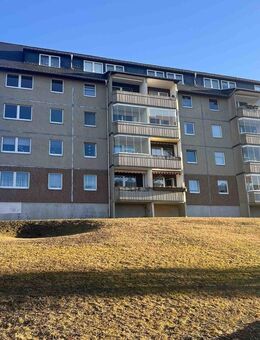 Renovierte 4-Raum-Wohnung in Waldrandlage von Geyer - Einbauküche vorhanden! - Geyer