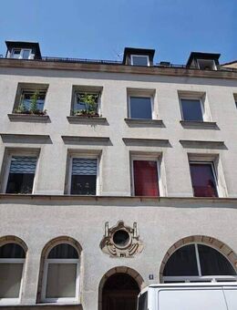 WE 5 - Sehr schöne helle und hochwertig renovierte 2-Zimmer Wohnung inkl. Einbauküche - Nürnberg