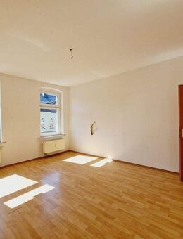 1 Monat Kaltmiete geschenkt. 2 Zimmer-Wohnung mit Stellplatz in Chemnitz / Ebersdorf - Chemnitz