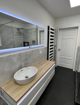 Hochwertig sanierte 3 Zimmer Wohnung mit EBK - Leipzig