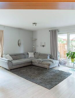 Quelkh./Fischerhude // Erstklassige 3-Zi.-EG-Whg. + eigenem tollem Garten nahe Außenbereich - Ottersberg