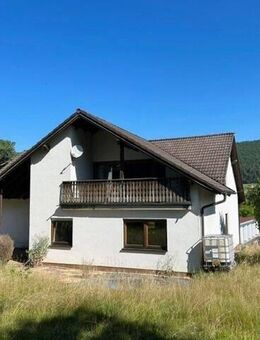 Freistehendes Einfamilienhaus mit Garage und Blick in die Natur ! - Weißenbrunn