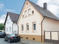 Freistehendes Einfamilienhaus in Dreieich-Sprendlingen mit Ausbaupotenzial und Nebengebäuden - Dreieich