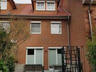 Modernisiertes 5,5-Zimmer-Reihenhaus in bester Lage am Stadtpark Garbsen-Mitte - sofort bezugsfrei! - Garbsen